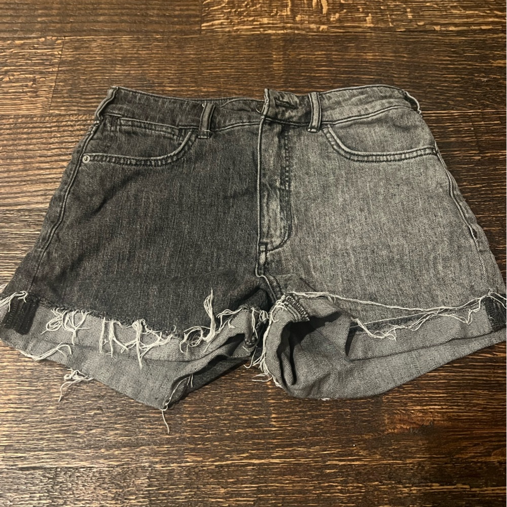 Two-Tone Frayed Denim Shorts
